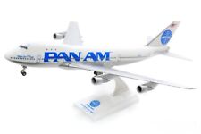 Skymarks SKR998 Pan Am Boeing 747-100 Juan T Trippe Desk Model 1/200 Airplane picture