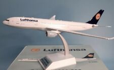 JFox JF-A330-2-005 Lufthansa Airbus A330-200 D-AIME Diecast 1/200 Model Airplane picture