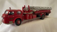 Franklin Mint 1954 AMERICAN LAFRANCE Fire Engine Aerial Ladder Truck. Super picture