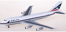 Phoenix Delta Airlines Boeing 747-100 N9896 1/400 picture
