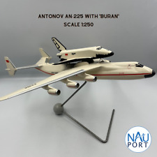 Rare aircraft model Antonov 225 An-225 Mriya with Buran scale 1/250 picture