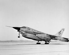 CONVAIR B-58 HUSTLER BOMBER TAKEOFF 8x10 SILVER HALIDE PHOTO PRINT picture