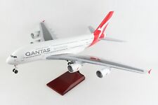Skymarks SKR8502-1 Qantas Airbus A380-800 VH-OQF Desk Top 1/100 Model Airplane picture