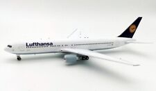 JFox Models 1:200 Boeing 767-300ER Lufthansa D-ABUC (with stand) JF-767-3-001 picture