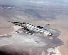 NORTHROP F-5 FREEDOM FIGHTER IN FLIGHT 8x10 SILVER HALIDE PHOTO PRINT picture