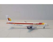Aeroclassics 1:400 Iberia EC-FYM Boeing 757-200 Model Aircraft picture