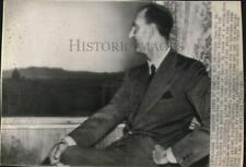 1946 Press Photo King Umberto of Italy at Royal Palace - hcx48752 picture