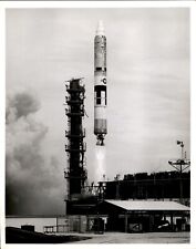 LG62 1962 Orig Air Force Photo USAF TITAN II MISSILE LAUNCH MOST POWERFUL ICBM picture