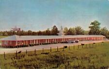 Fayetteville, NC North Carolina  CLOVER LEAF MOTEL  Roadside  ca1960's Postcard picture