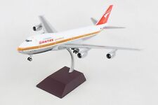 Gemini Jets G2QFA554 Qantas Airways Boeing 747-200F VH-ECB Diecast 1/200 Model picture