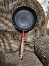 Vintage Le Creuset Enamel Cast Iron Skillet Frying Pan 26 Red Wood Handle 20in picture