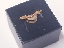 Henson Airline Badge Pin 10K Yellow Gold 2.08gTW picture