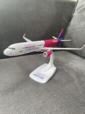 20cm A321 Airbus Wizz Air Aircraft Plane Model Gift UK picture
