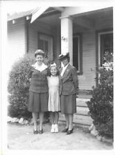 FRONT YARD PORTRAIT bw FOUND FAMILY PHOTO 1940's Snapshot VINTAGE 111 17 B picture