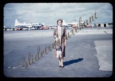 Pretty Woman Airport Aircraft United 35mm Slide 1950s Red Border Kodachrome picture
