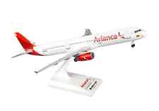 Skymarks SKR801 Avianca Airbus A321-200 Desk Top Display Model 1/150 Airplane picture