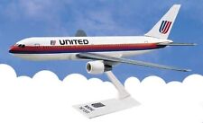Flight Miniatures LP19230 United Boeing 767-200 (Old Colors) 1/200. New picture