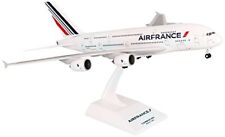 Skymarks SKR617 Air France Airbus A380-800 Desk Top Display Model 1/200 Airplane picture