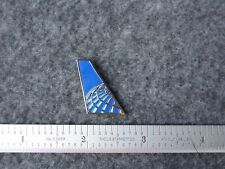 UNITED AIRLINES  /  CONTINENTAL AIRLINES TAIL LOGO PIN picture