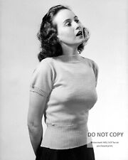 ACTRESS TERESA WRIGHT - 8X10 PUBLICITY PHOTO (AB-833) picture