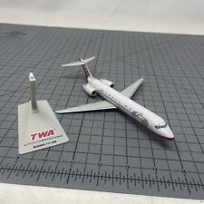 1/200 TWA Trans World Boeing 717-200 Airplane Model Broken Stand picture