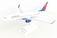 Skymarks SKR826 Model Delta Boeing 737-900ER 1/130 Scale with Stand N802DN picture
