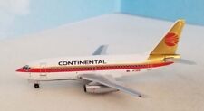 Aeroclassics AC411111 Continental Airlines B737-200 N7389F Diecast 1/400 Model picture