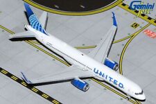 Gemini Jets 1:400 United Airlines Boeing 757-200 GJUAL2061 N48127 picture