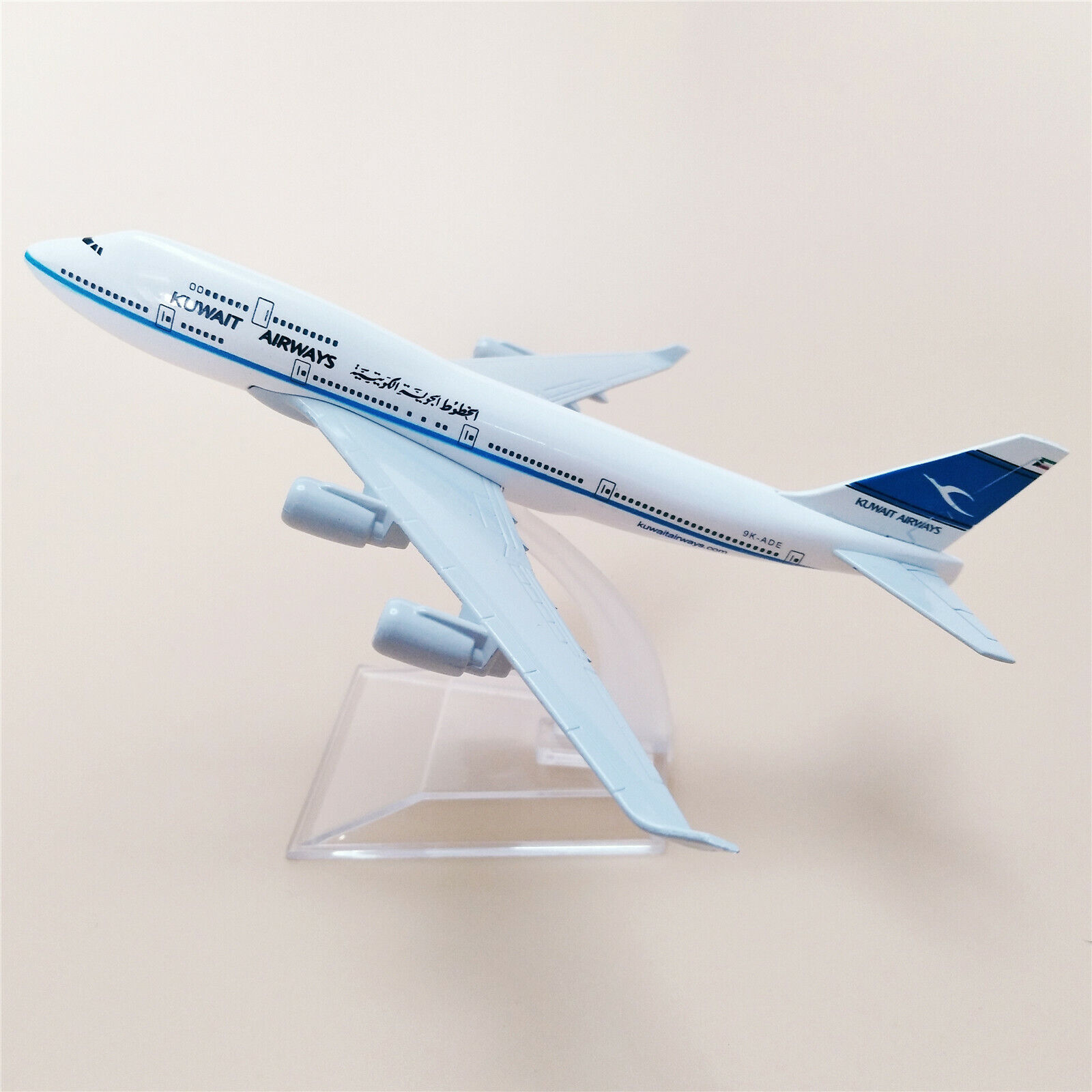 16cm Kuwait Airways Boeing B747-400 Airlines Diecast Airplane Model Plane Alloy
