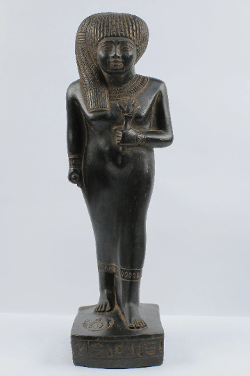 Nefertari Daughter of Akhenaten Unique standing statue