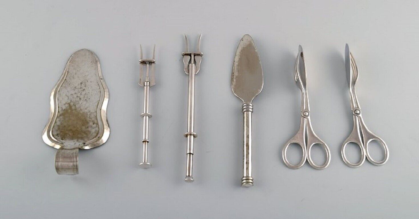 Scandinavian silversmith. Six serving parts in plated silver (alpacca)