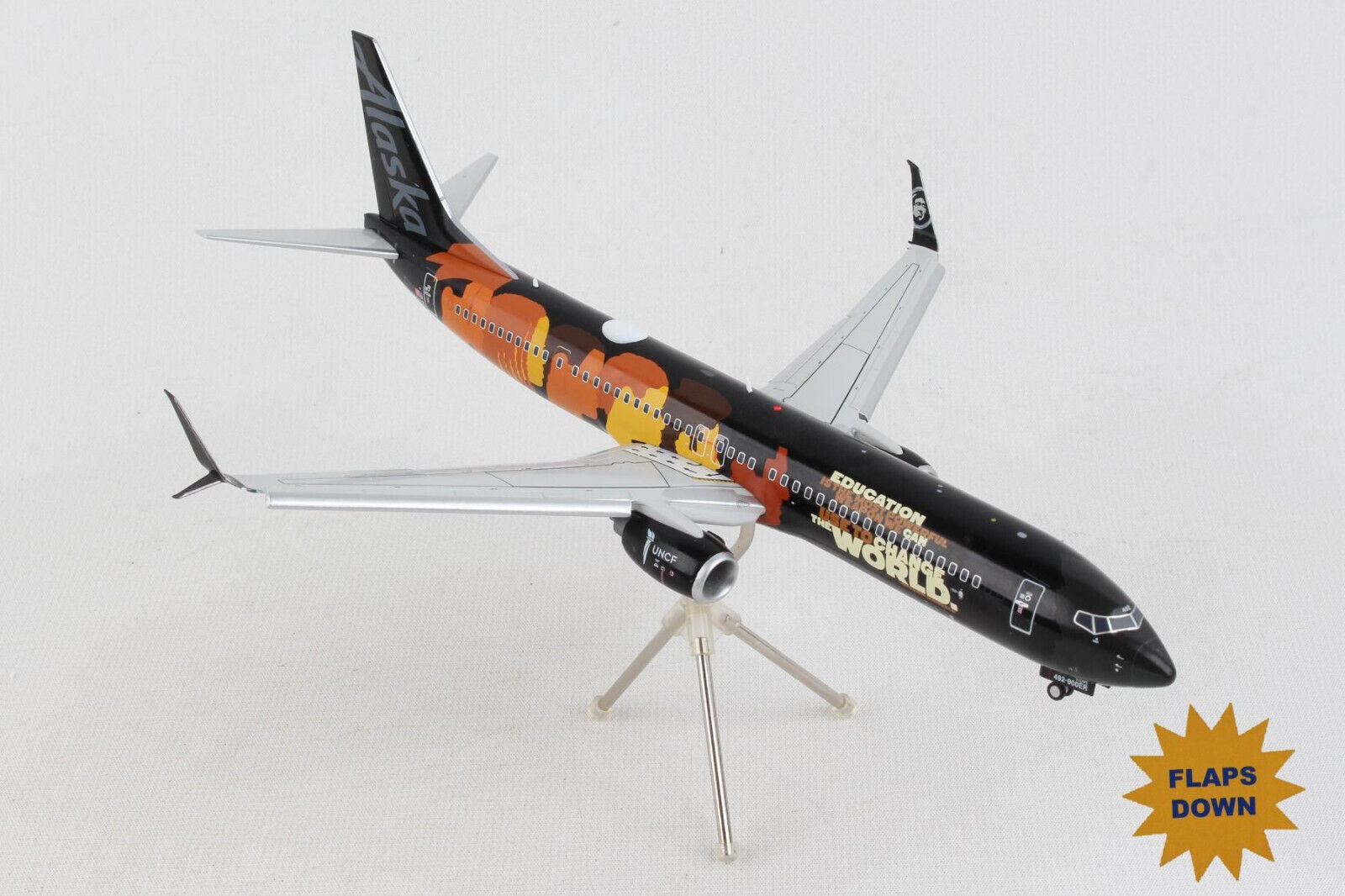 Gemini200 Alaska Airlines Boeing 737-900ER 1/200 Our Commitment With Flaps Down