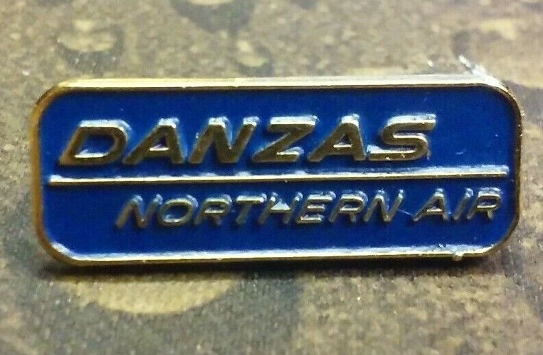 DANZAS Northern Air vintage pin badge