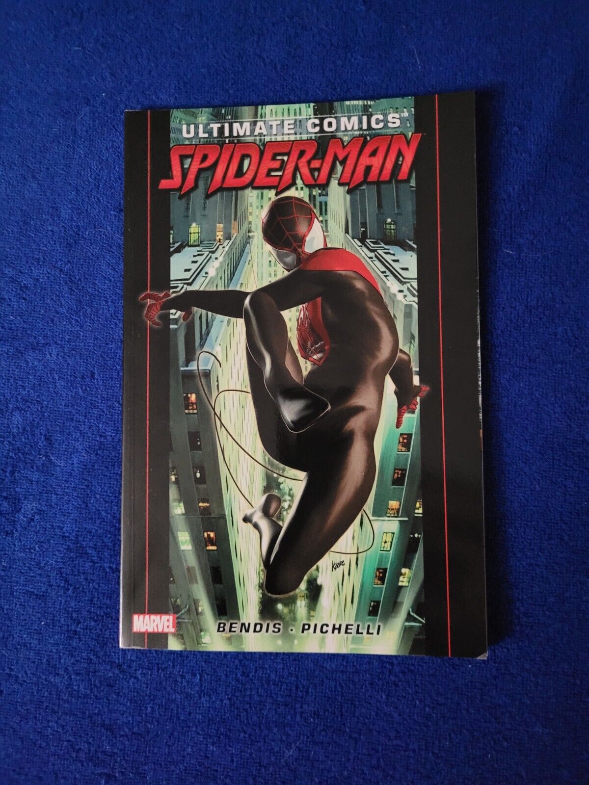 Marvel Ultimate Comics Spider Man(EX)+Free The Amazing Spider Man(NM)See pics.