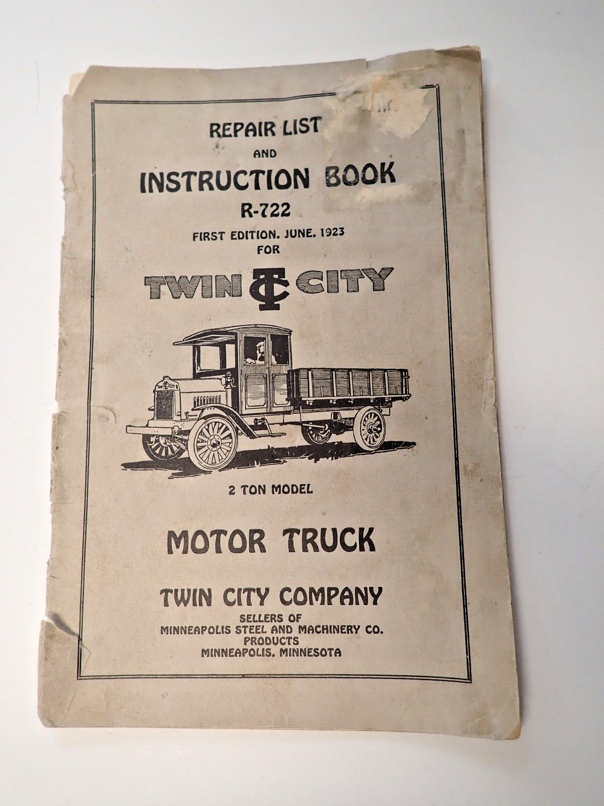 Original 1923 Twin City R-722 Motor Truck Instruction & Repair List Book Manual