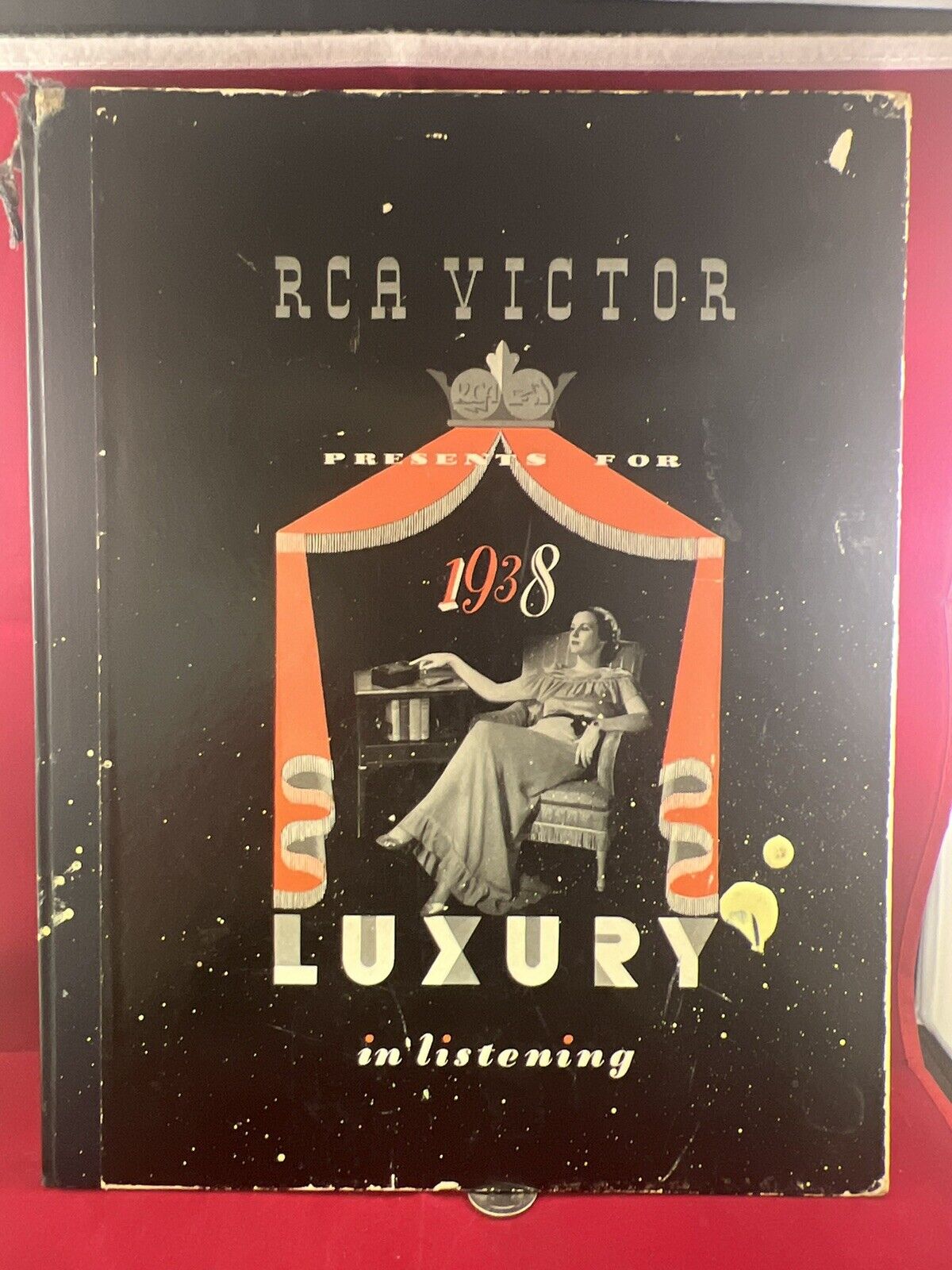 RCA VICTOR PRESENTS FOR 1938 CATALOG LUXURY IN LISTENING HARD COVER 48 PAGES