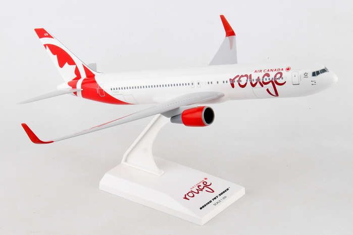 Skymarks SKR898 Rouge Air Canada Boeing 767-300 Desk Top Model 1/200 Airplane