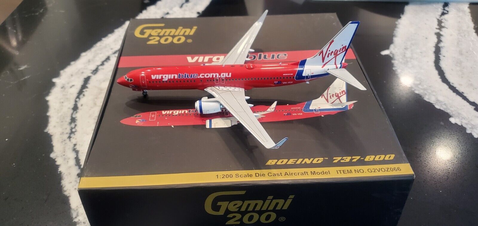 Gemini Jets Virgin Blue Airlines B737-8FEWL 1:200 G2VOZ066 VH-VUI