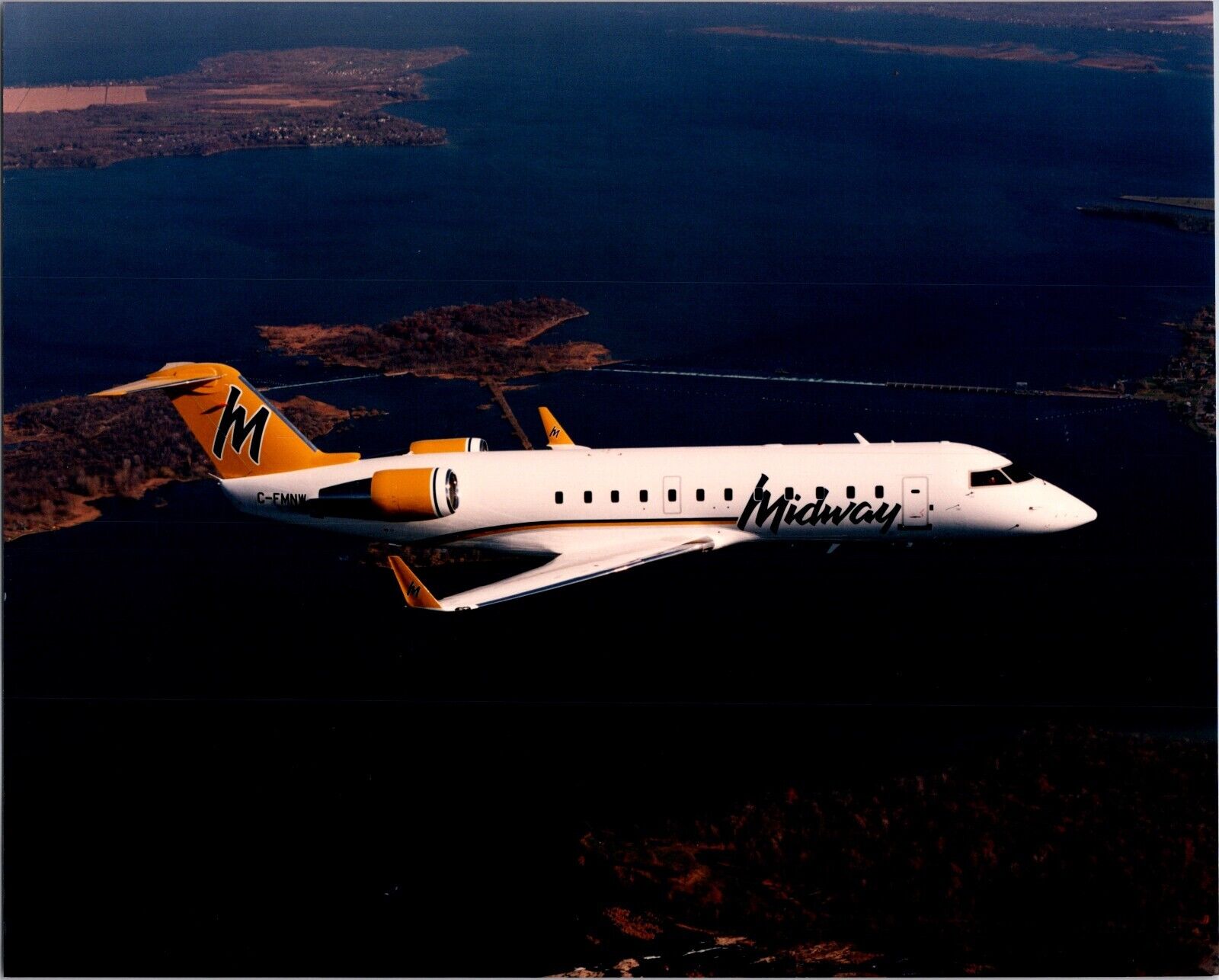 Midway Airlines 8X10 Photo Print Bombardier Regional Aircraft Aerial View