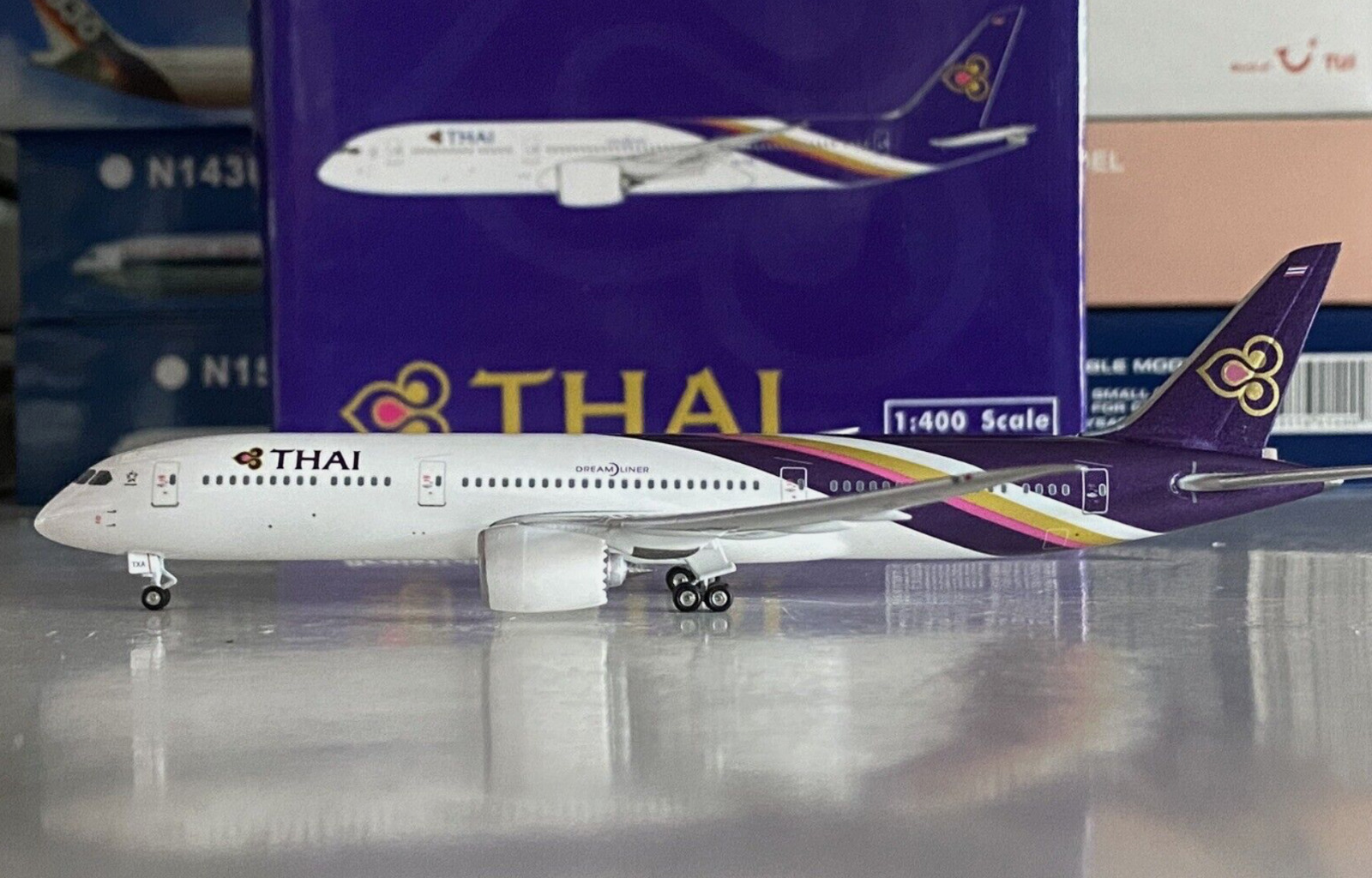 Phoenix Models Thai Airways International Boeing 787-9 1:400 HS-TXA PH4THA727