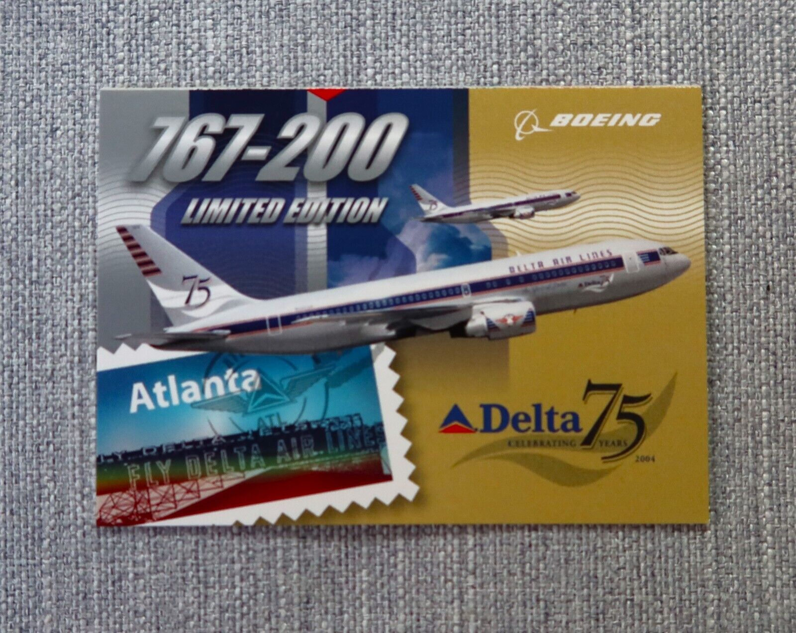 Delta Air Lines Aircraft Pilot Trading Card # 18 Boeing 767-200  2004