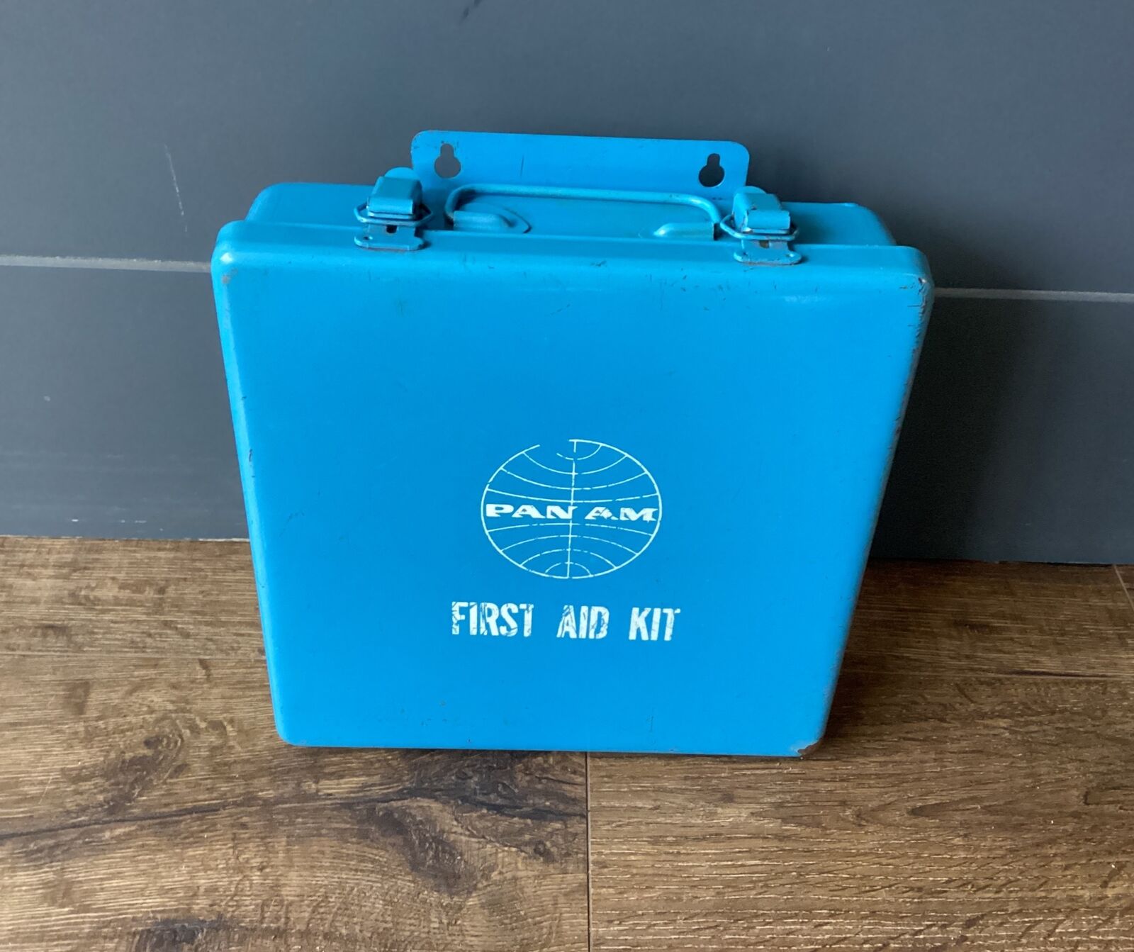 Vintage Original Pan Am Airlines Aircraft First Aid Kit Metal Box w/Contents