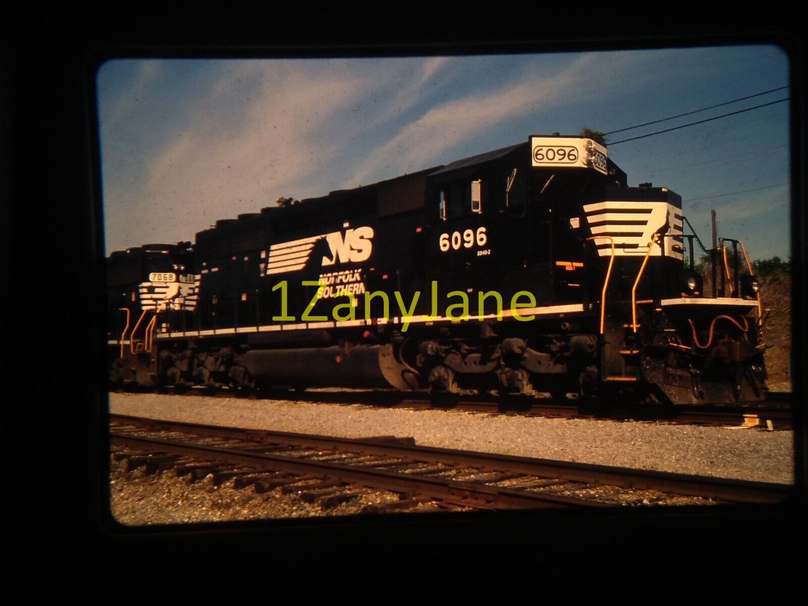 11103 VINTAGE Train Engine Photo 35mm Slide NS 6096 SD40-2m KNOXVILLE TN 5-26-13