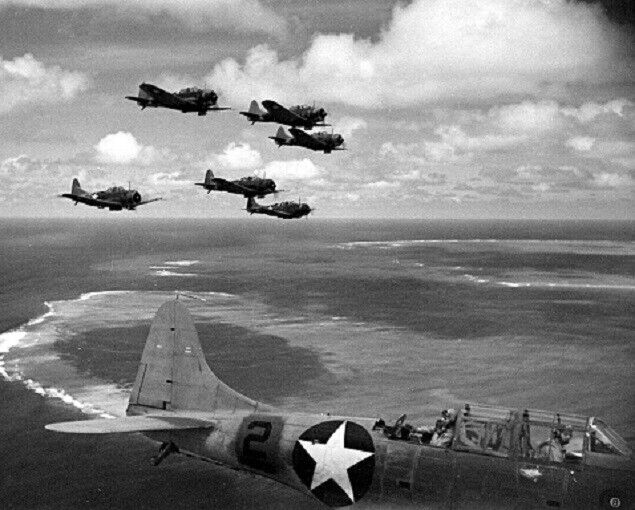 Grumman TBF Avenger Torpedo Bombers in flight formation 8x10 WWII Photo 831a