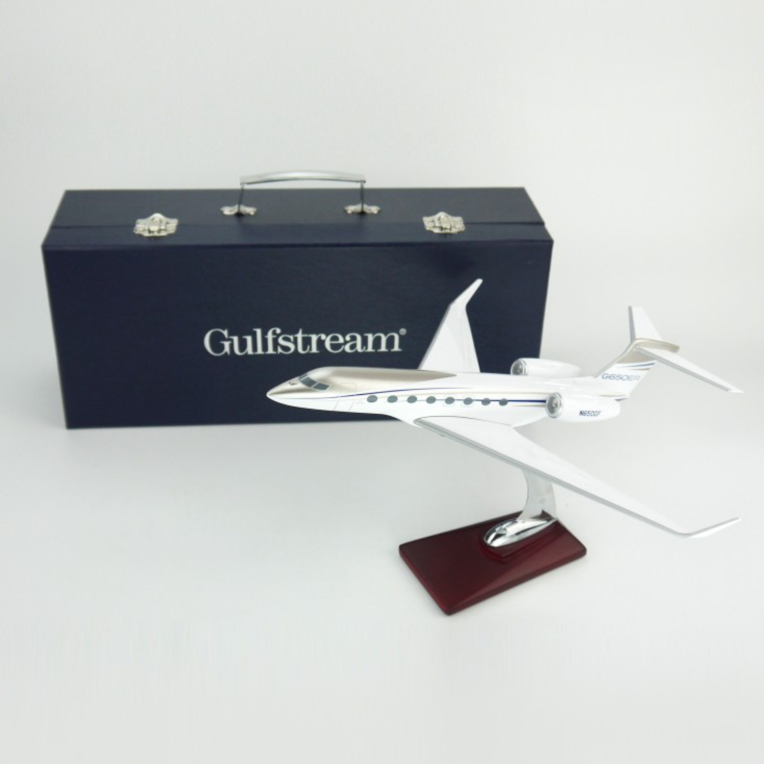 1:100 Scale Gulfstream G650ER Private Jet Model Business Jet 32cm/13inches