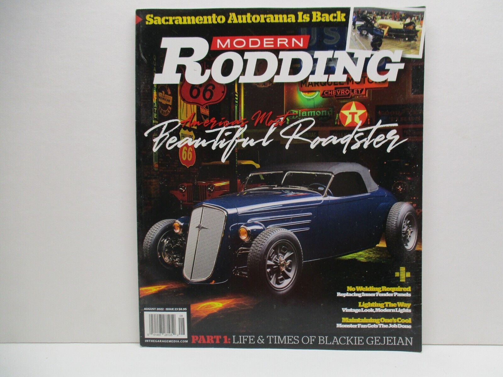 Aug. 2022 Modern Rodding Magazine Ford Chevy Dodge Dually Pick-Up Car Truck