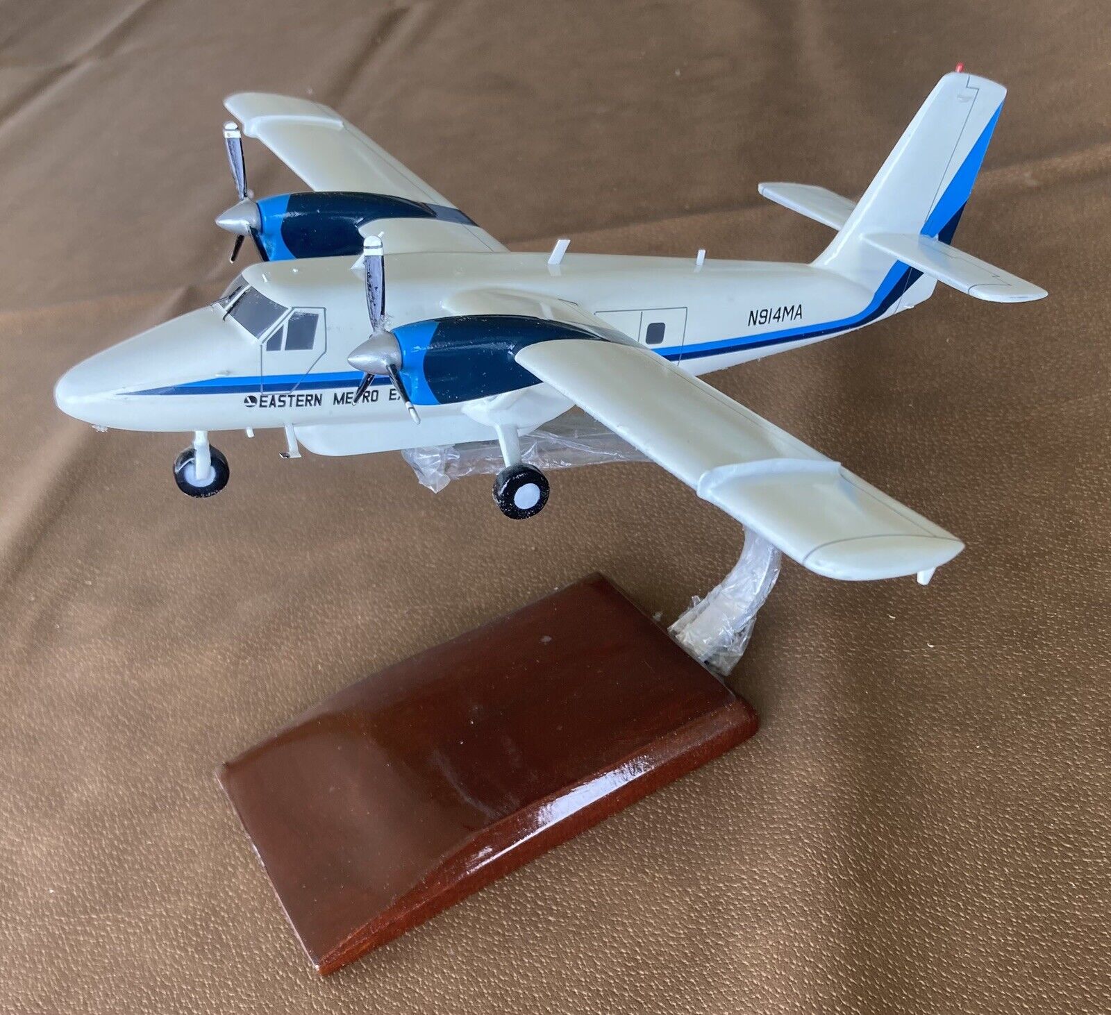 Eastern Metro Express DHC-6, Twin Otter. Hand made Mahogany Wood Model