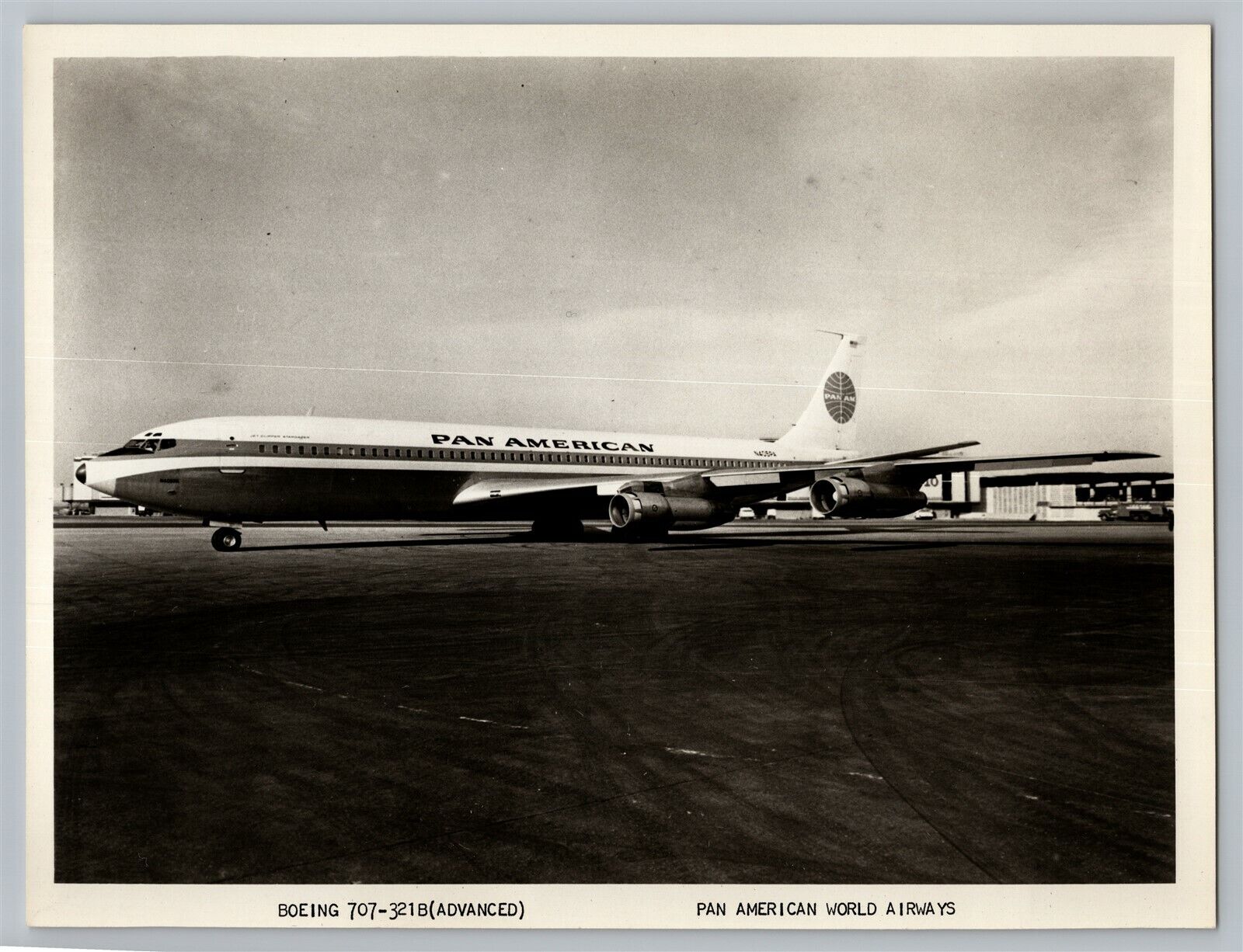 Airplane Pan Am Pan American Airlines Boeing 707-321B B&W 8x10 Photo C11