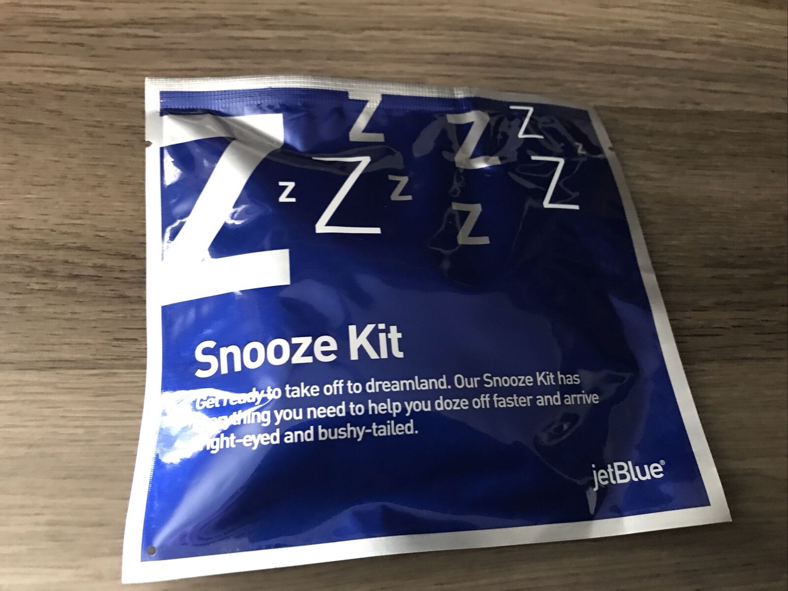 JetBlue Airways Snooze Kit