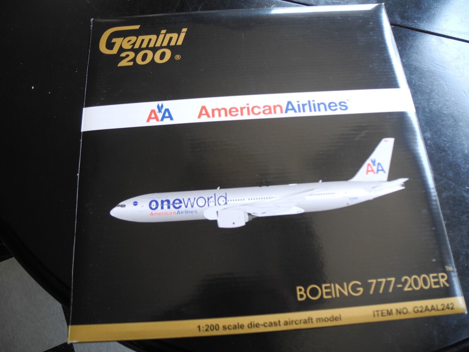 Extremely RARE Gemini 200 BOEING 777 ONE WORLD, 1:200, HTF,2011 Original Version